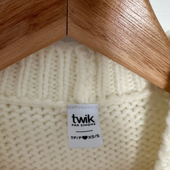 Floral knit crop sweater xs/s - Picture 5 of 5